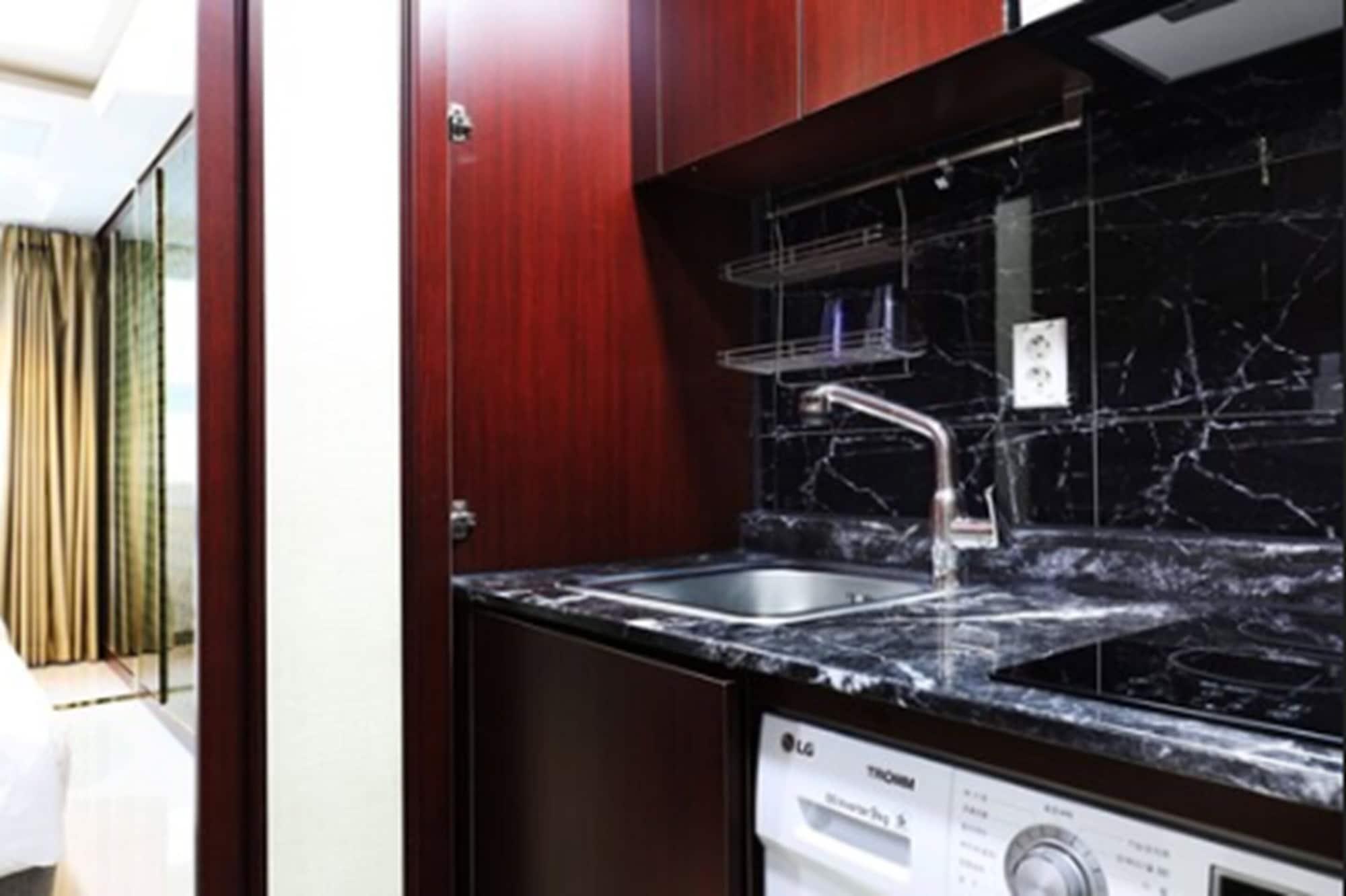Intercity Seoul Hotel Екстериор снимка